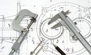 Bauzeichnung und Werkzeug